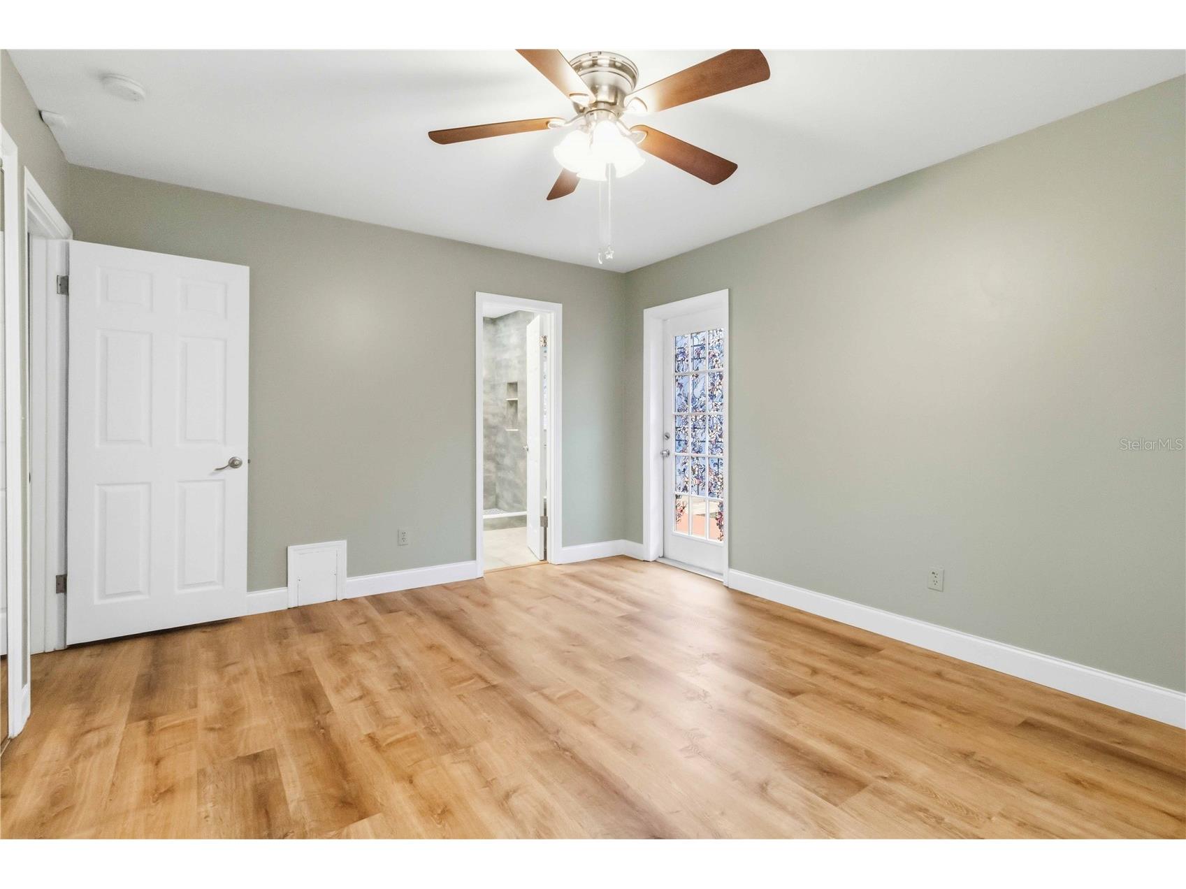 5304 Rosecrest Circle Tampa FL 33617 TB8476198 image9