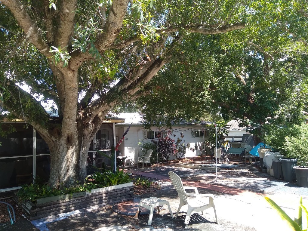 5305 15th Street Court E Bradenton FL 34203 A4579393 image1