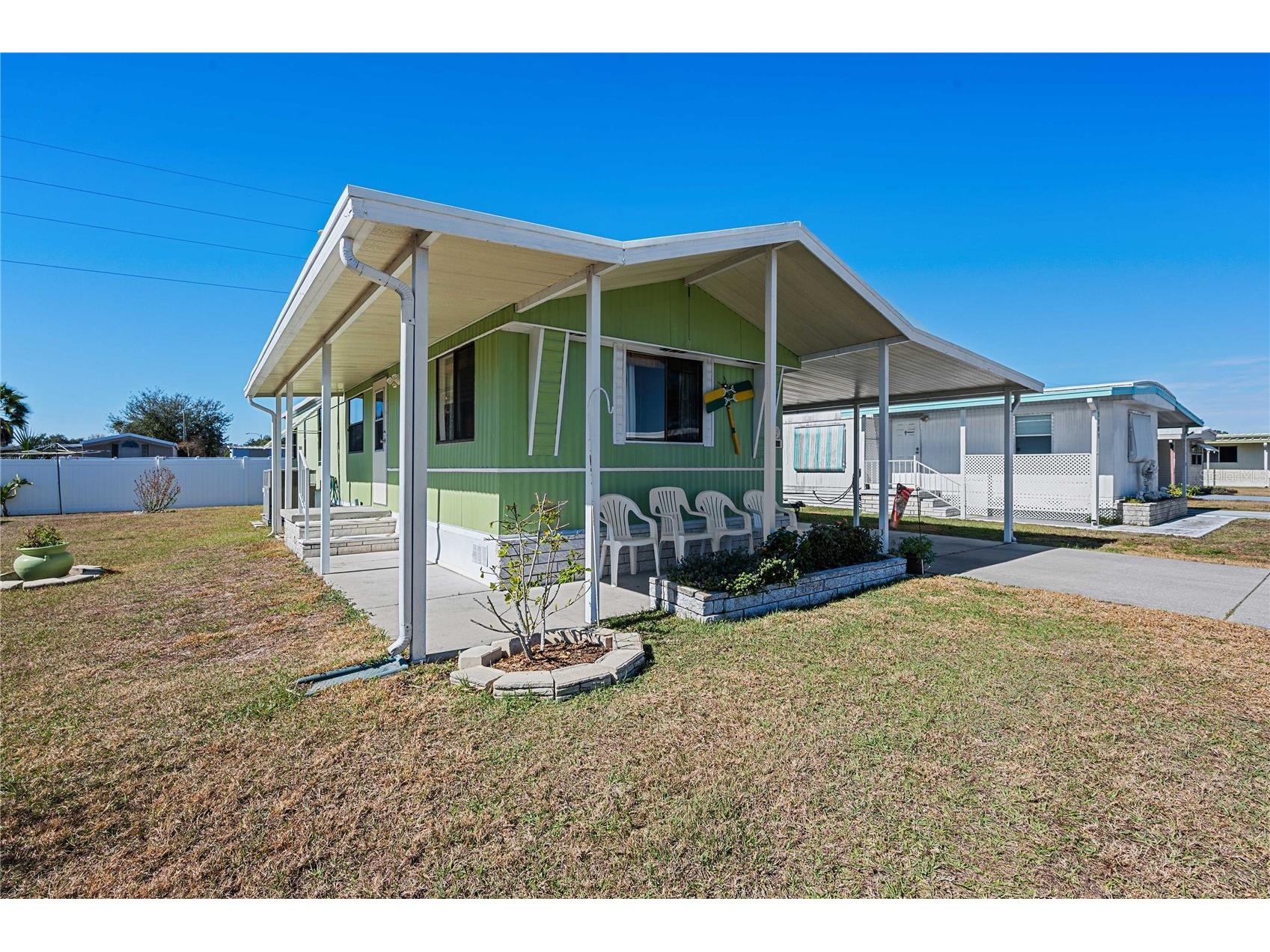 5305 Antigua Drive Zephyrhills FL 33541 TB8469937 image5