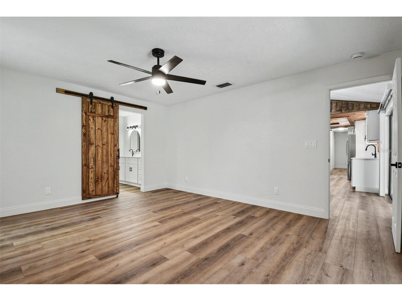 5305 E 127th Avenue Tampa FL 33617 W7887084 image13