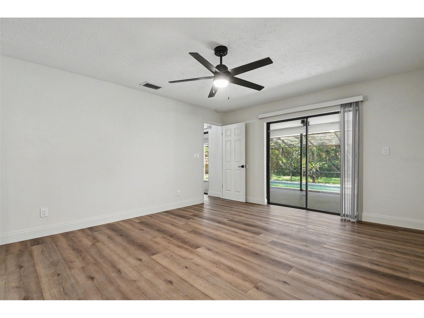 5305 E 127th Avenue Tampa FL 33617 W7887084 image14