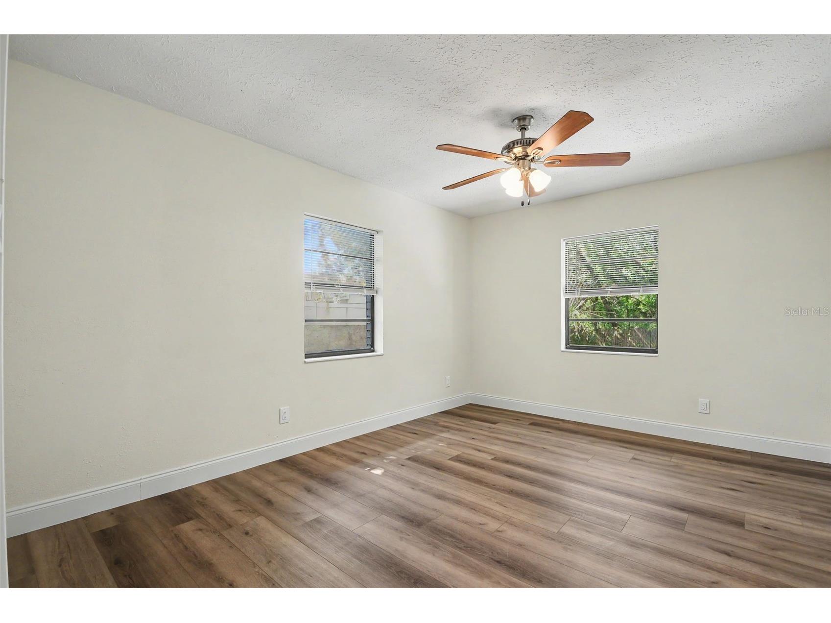 5305 E 127th Avenue Tampa FL 33617 W7887084 image20