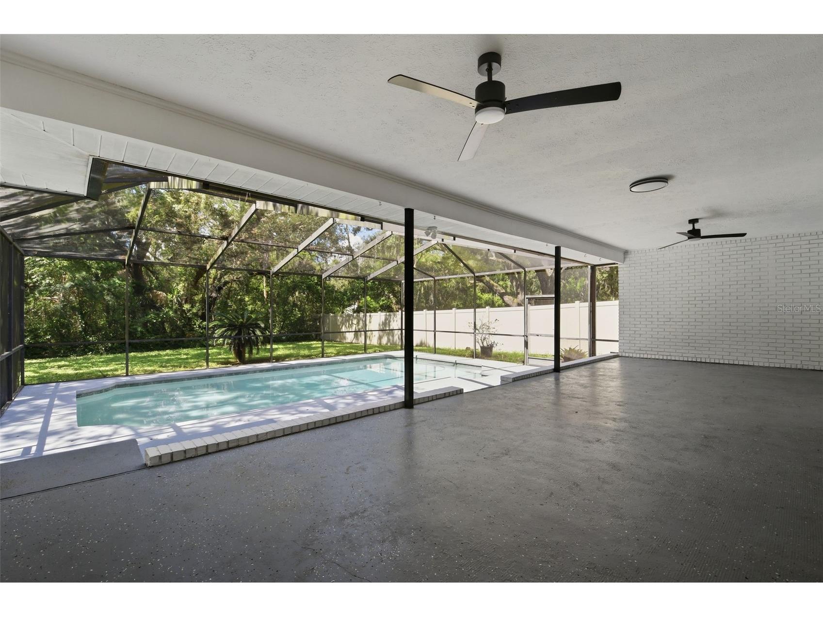 5305 E 127th Avenue Tampa FL 33617 W7887084 image39