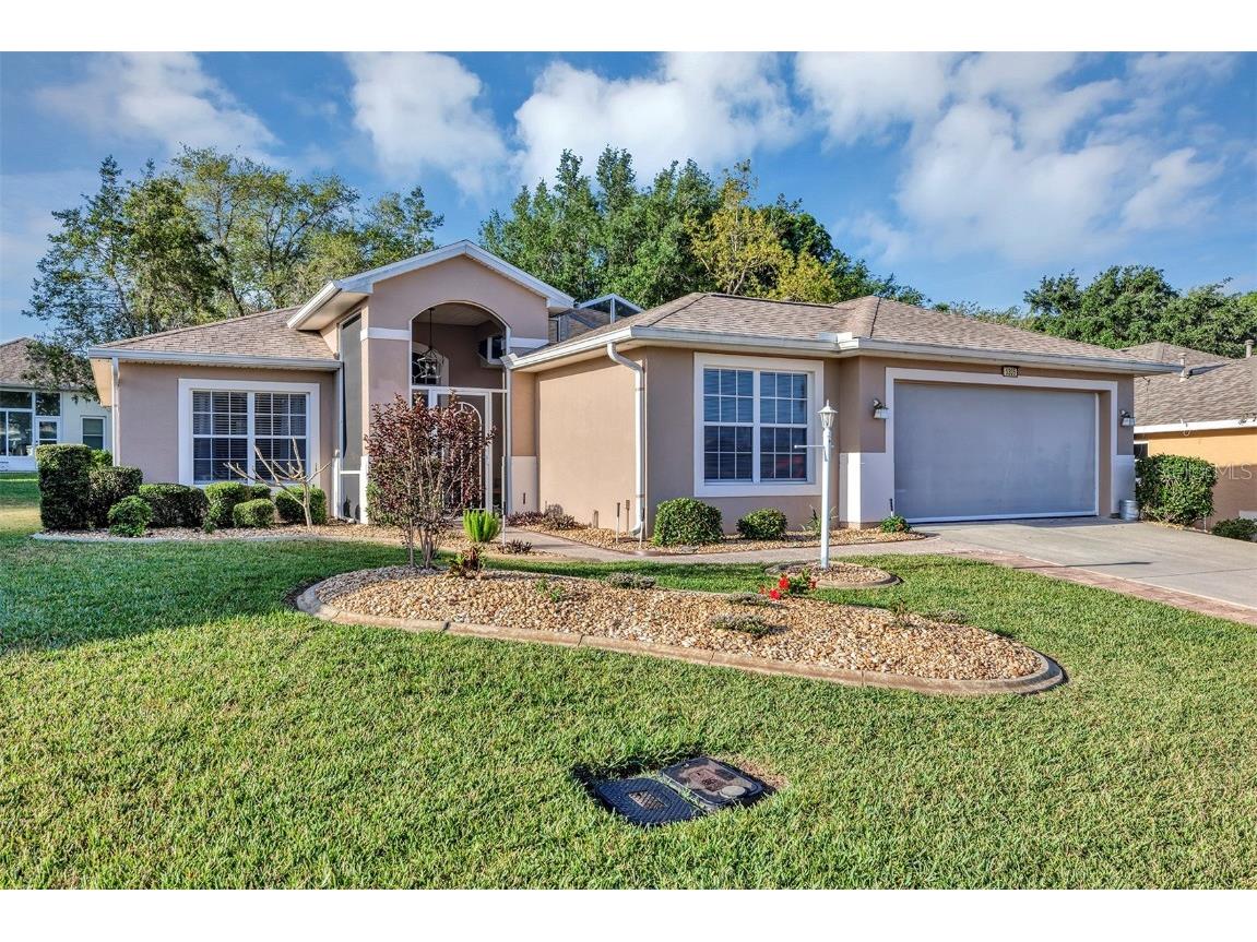 5305 Indian Ocean Loop Tavares FL 32778 V4941959 image1