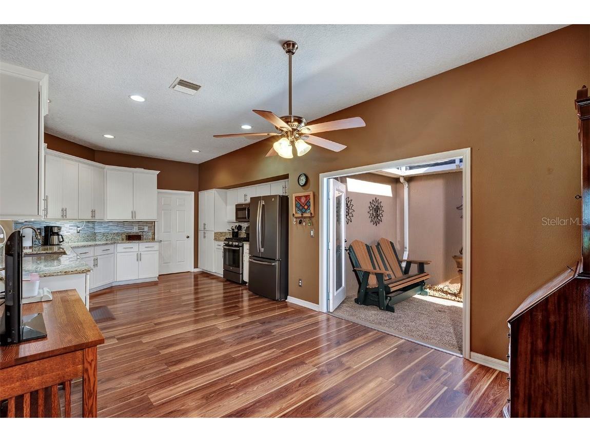 5305 Indian Ocean Loop Tavares FL 32778 V4941959 image19