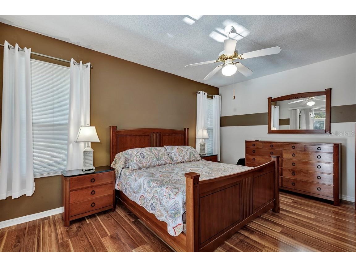 5305 Indian Ocean Loop Tavares FL 32778 V4941959 image22