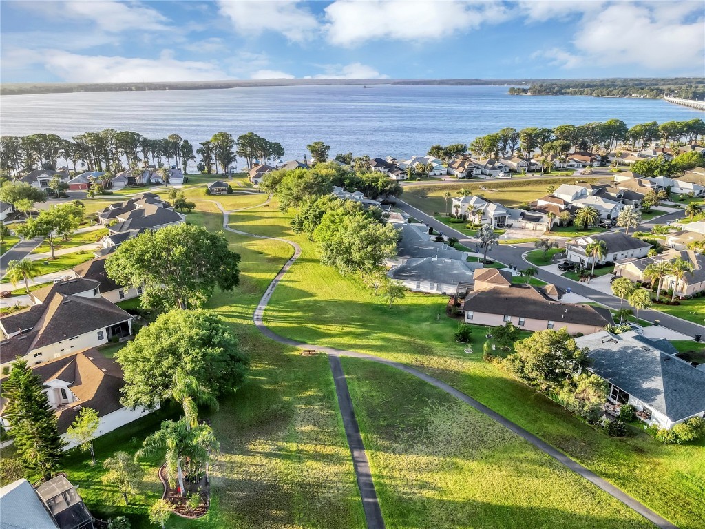 5305 Indian Ocean Loop Tavares FL 32778 V4941959 image68