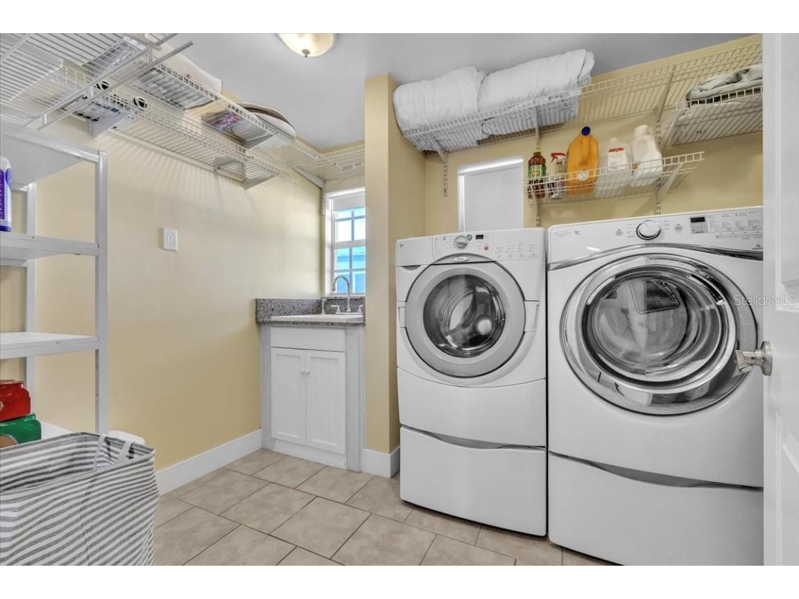 5305 Malaluka Court Cape Coral FL 33904 - CALOOSAHATCHEE RIVER C7517023 image25