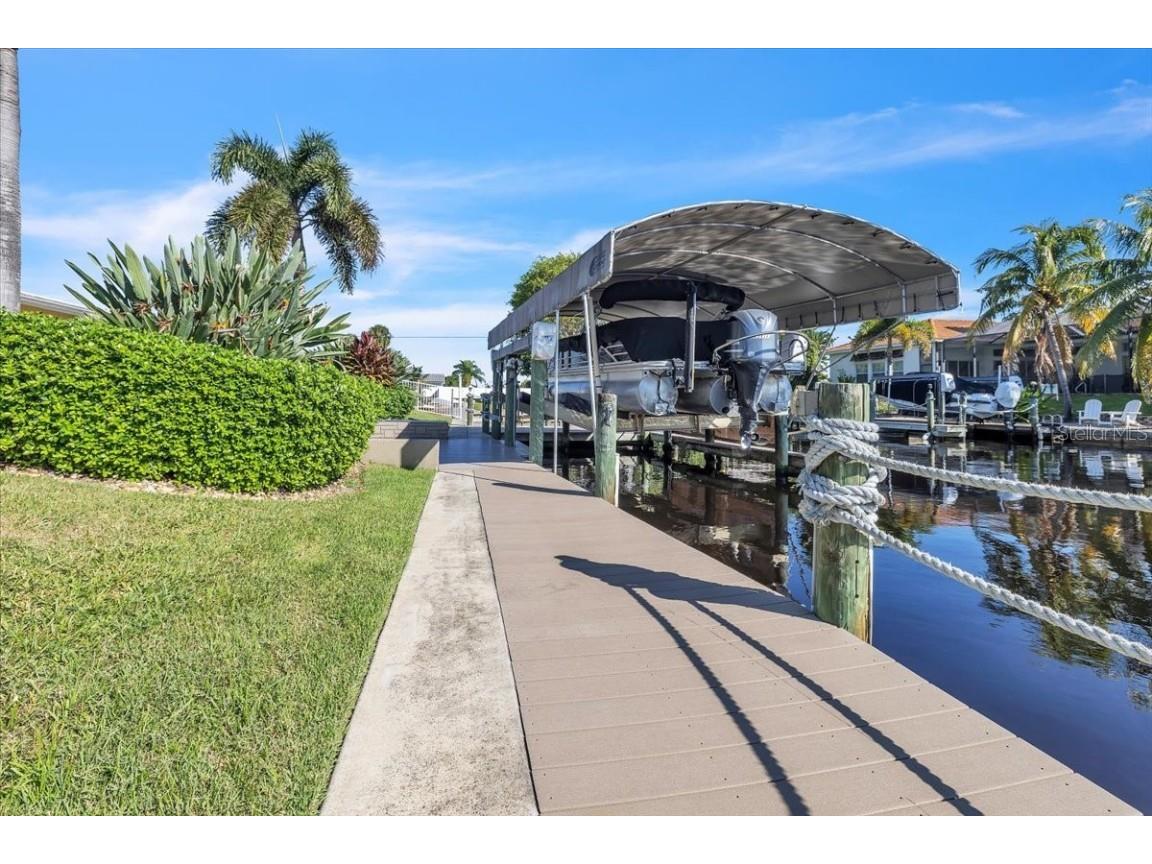 5305 Malaluka Court Cape Coral FL 33904 - CALOOSAHATCHEE RIVER C7517023 image42