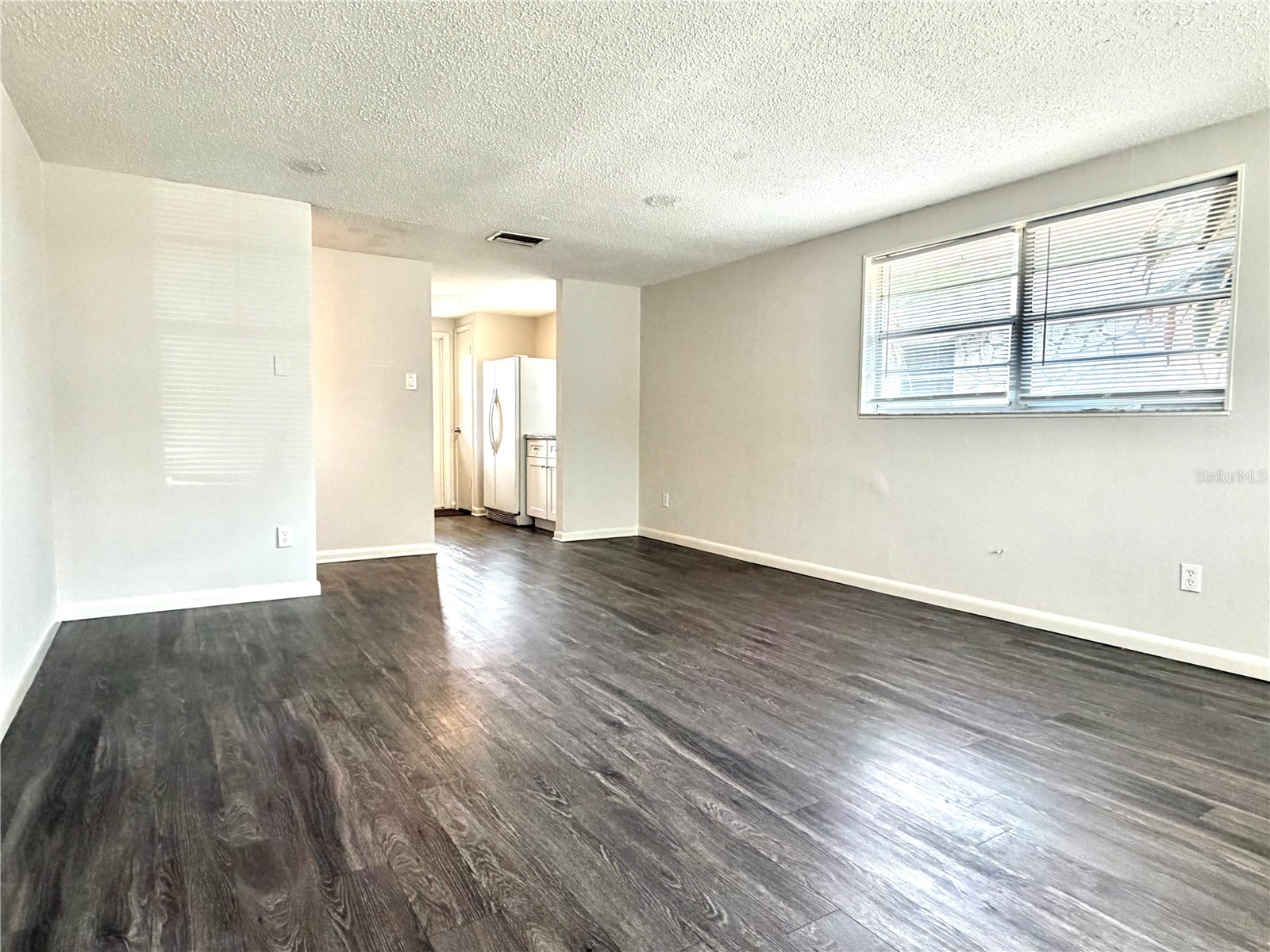5305 Oakwood Court #17 Tampa FL 33610 K4903457 image8
