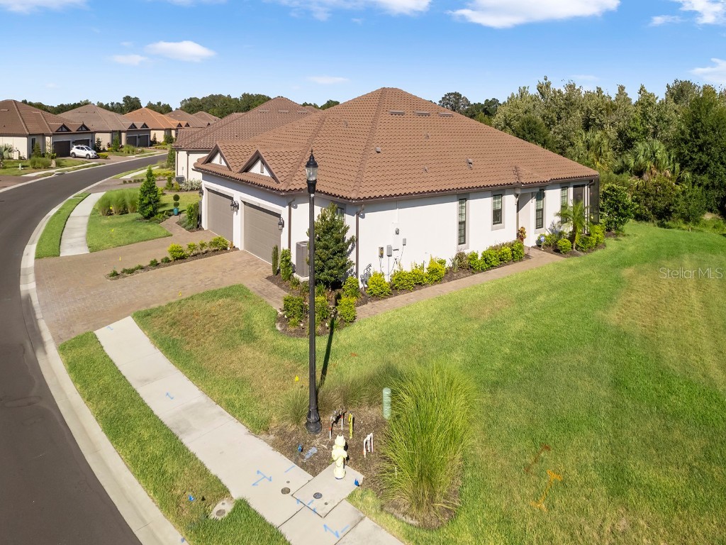 5305 Rushmere Court Palmetto FL 34221 A4579265 image1