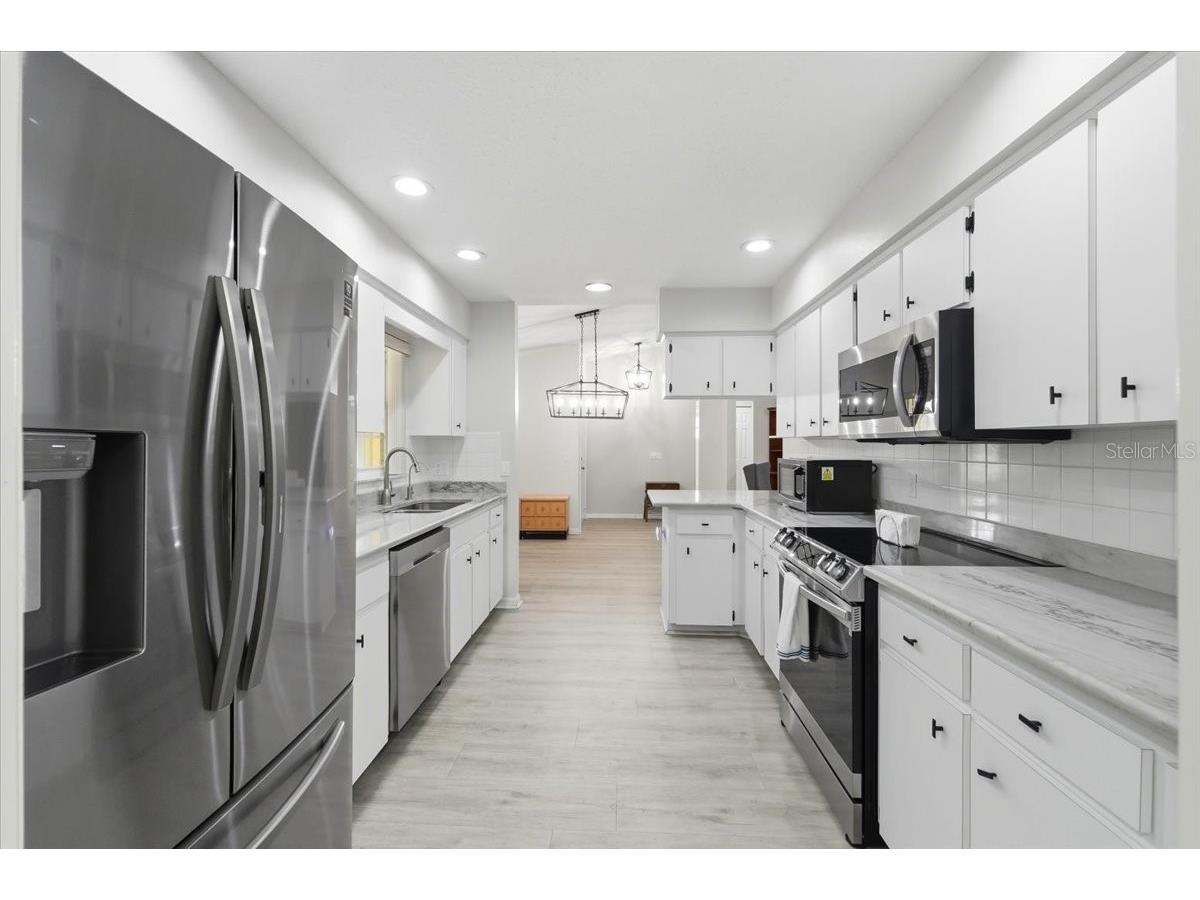 5305 Tillery Road Lakeland FL 33812 - BANANA LAKE L4962782 image11