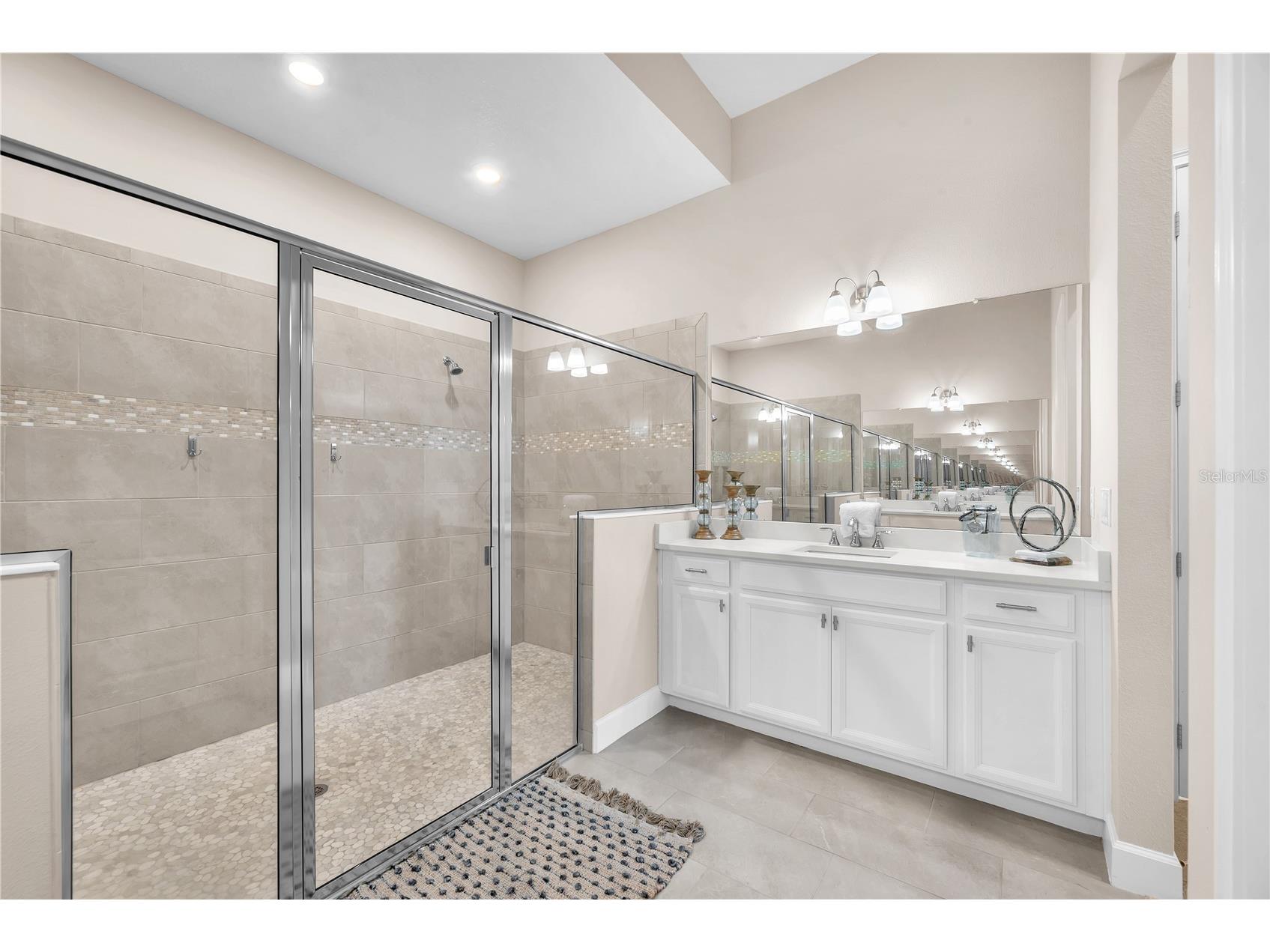 5305 Wishing Arch Drive Apollo Beach FL 33572 TB8482223 image15