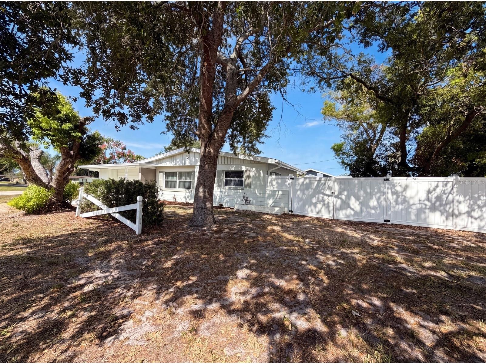 5306 3rd Street W Bradenton FL 34207 O6420282 image2
