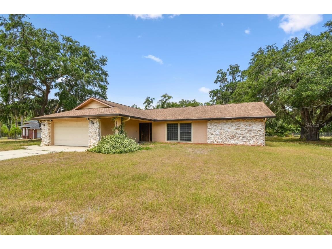 5306 Downing Street Dover FL 33527 TB8378512 image1