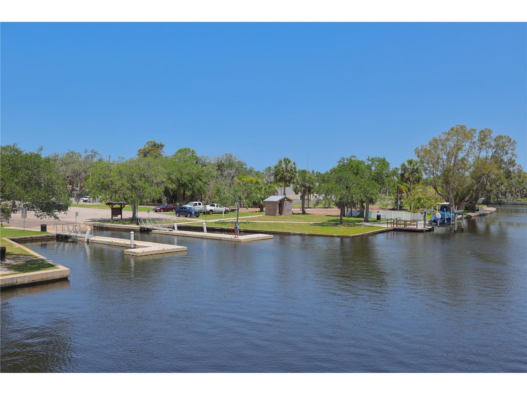 5306 Palafox Drive New Port Richey FL 34652 W7885350 image83