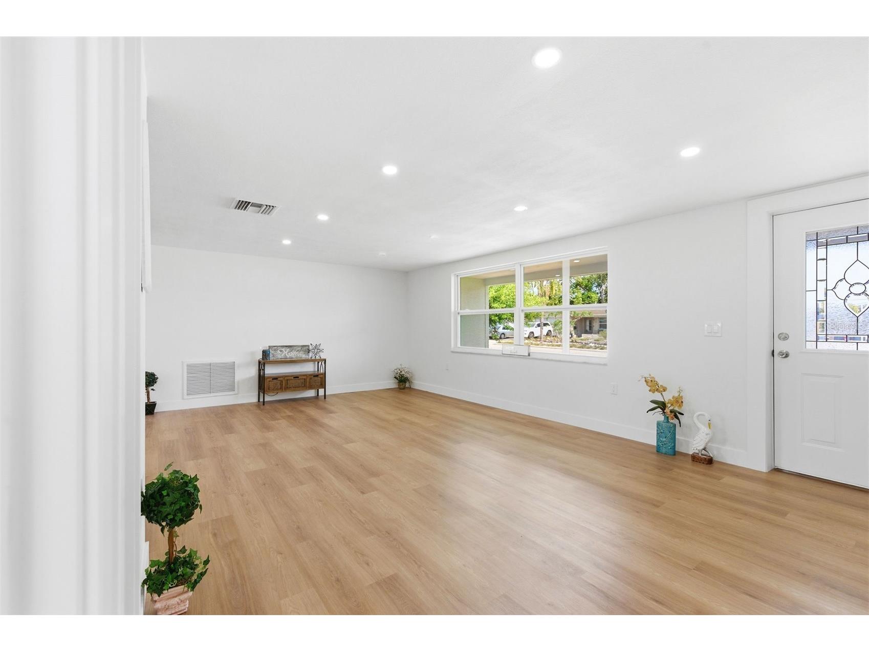 5306 Palafox Drive New Port Richey FL 34652 W7885350 image9