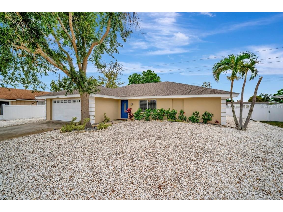 5307 1st Avenue Drive NW Bradenton FL 34209 A4646812 image1