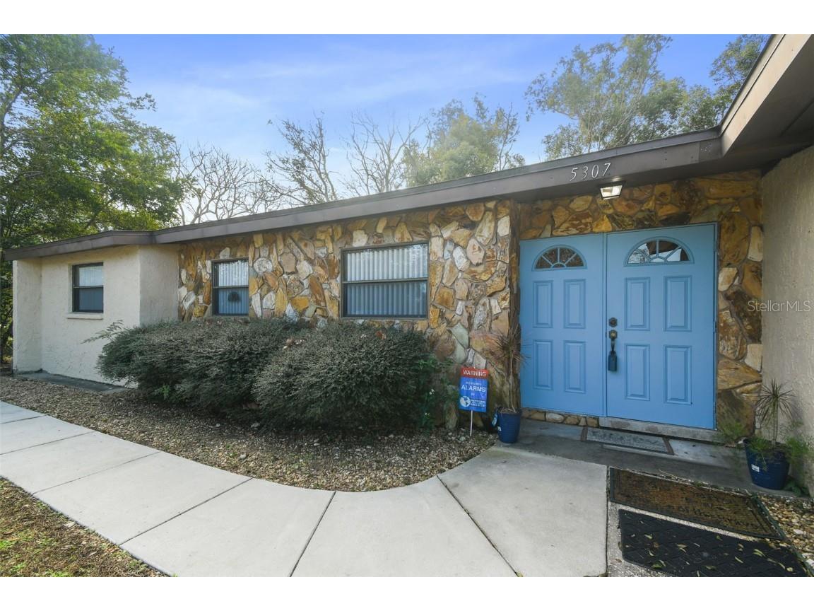 5307 E 98th Avenue Temple Terrace FL 33617 T3424721 image1