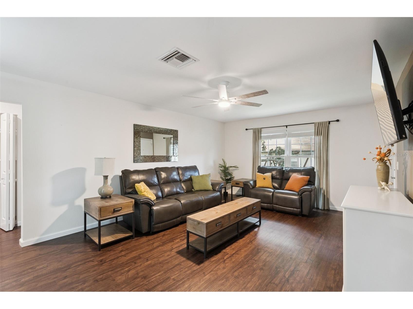 5307 Hansel Avenue #D8 Orlando FL 32809 O6399258 image5