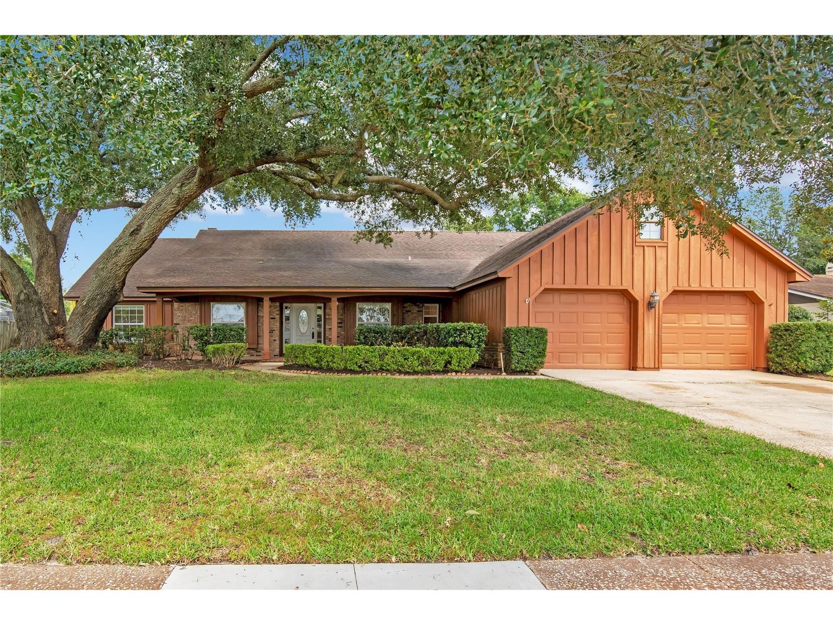 5307 Jade Circle Orlando FL 32812 - CONWAY CHAIN OF LAKES O6417576 image1