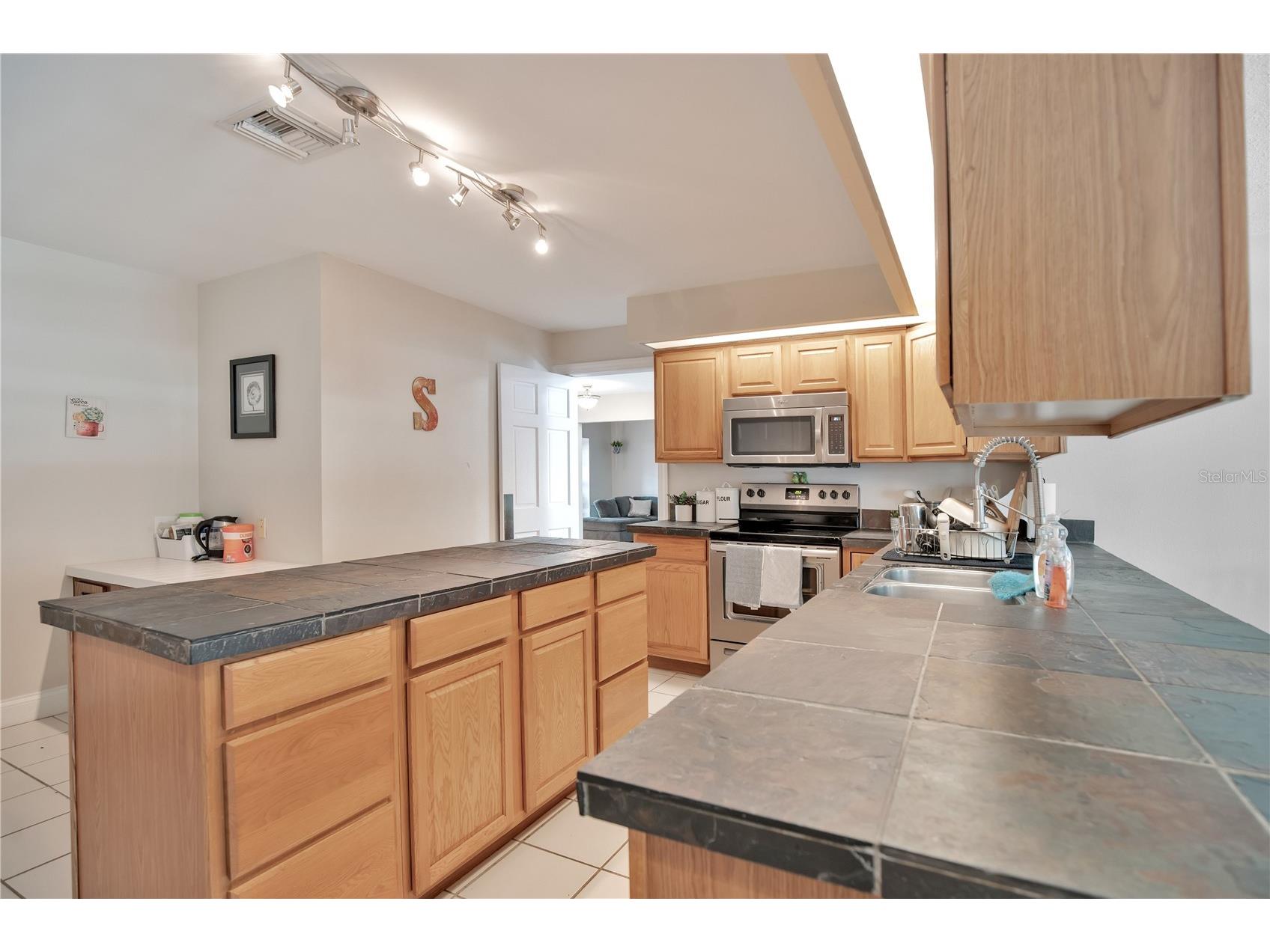 5307 Jade Circle Orlando FL 32812 - CONWAY CHAIN OF LAKES O6417576 image13