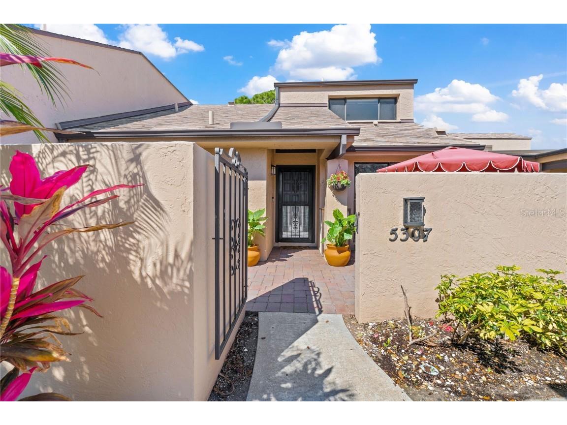 5307 Myrtle Wood #42 Sarasota FL 34235 A4598986 image1