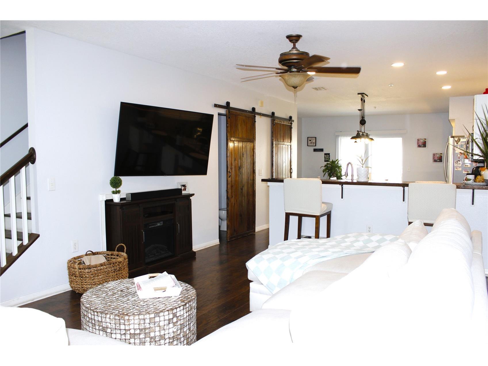 5307 Terraza Court Temple Terrace FL 33617 TB8505511 image7