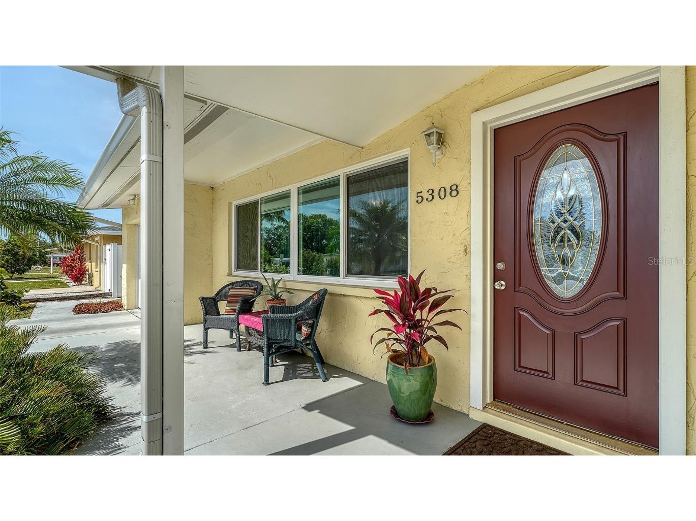 5308 39th Avenue W Bradenton FL 34209 A4640885 image1