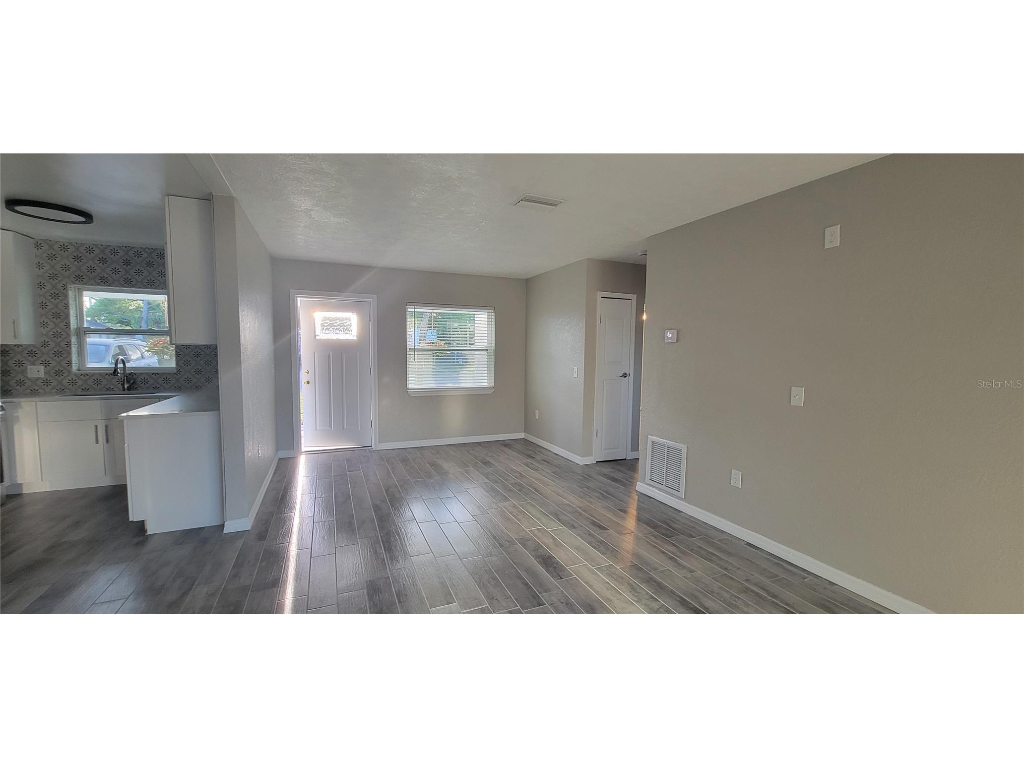 5308 6th Street E Bradenton FL 34203 A4688852 image2