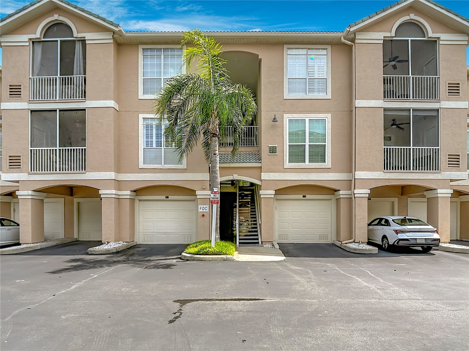 5308 Bay Club Circle #5308 Tampa FL 33607 TB8513457 image1