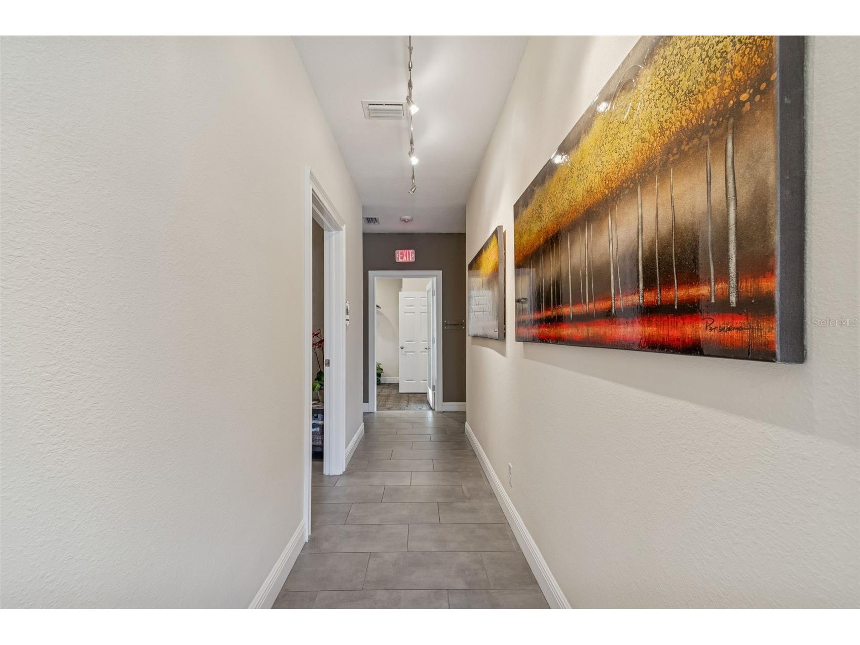 5308 Central Avenue Saint Petersburg FL 33707 TB8510646 image27