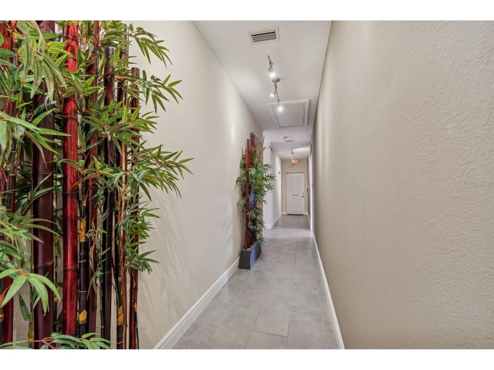 5308 Central Avenue Saint Petersburg FL 33707 TB8510646 image35