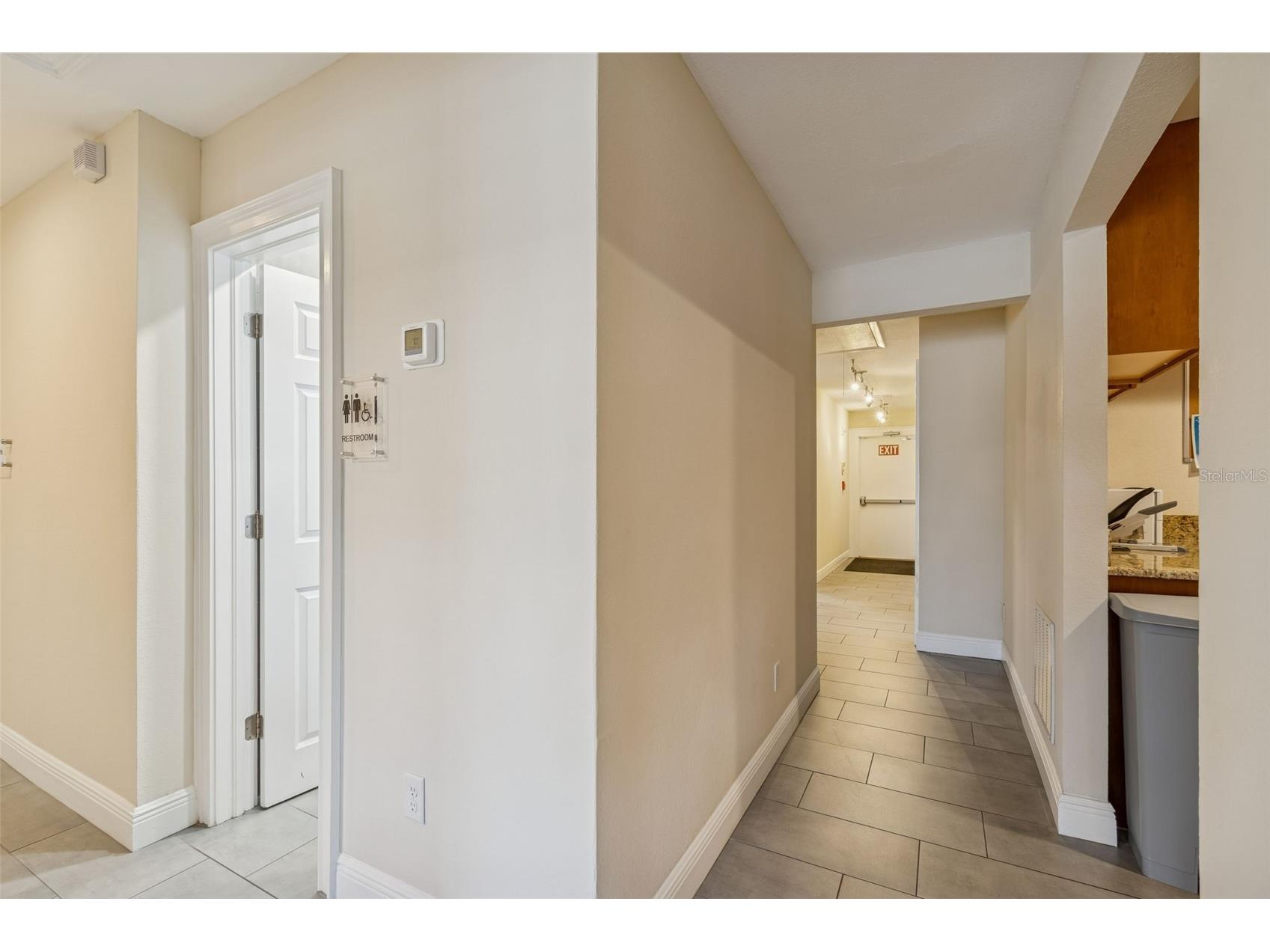 5308 Central Avenue Saint Petersburg FL 33707 TB8510646 image41