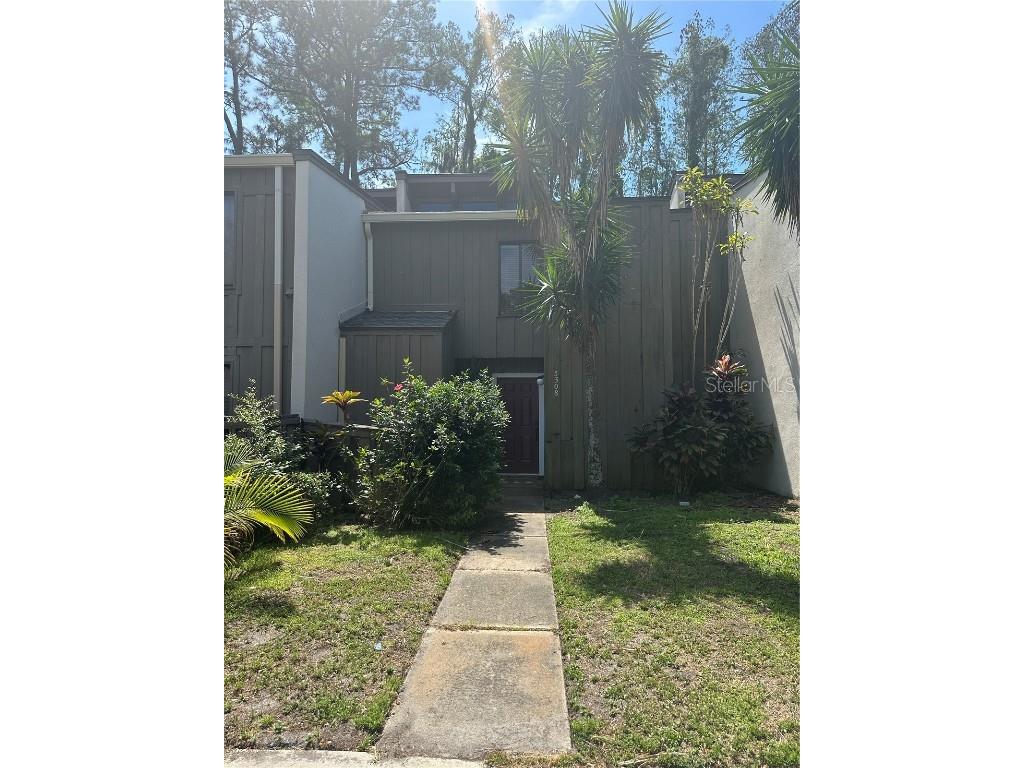 5308 Indian Creek Drive #E Orlando FL 32811 O6184063 image1