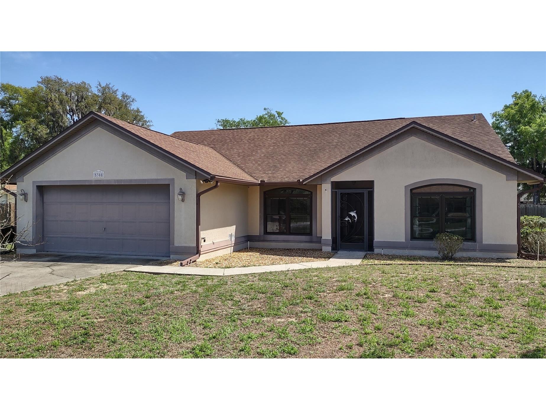 5308 Old Hickory Lane Fruitland Park FL 34731 - LAKE GRIFFIN G5107862 image1