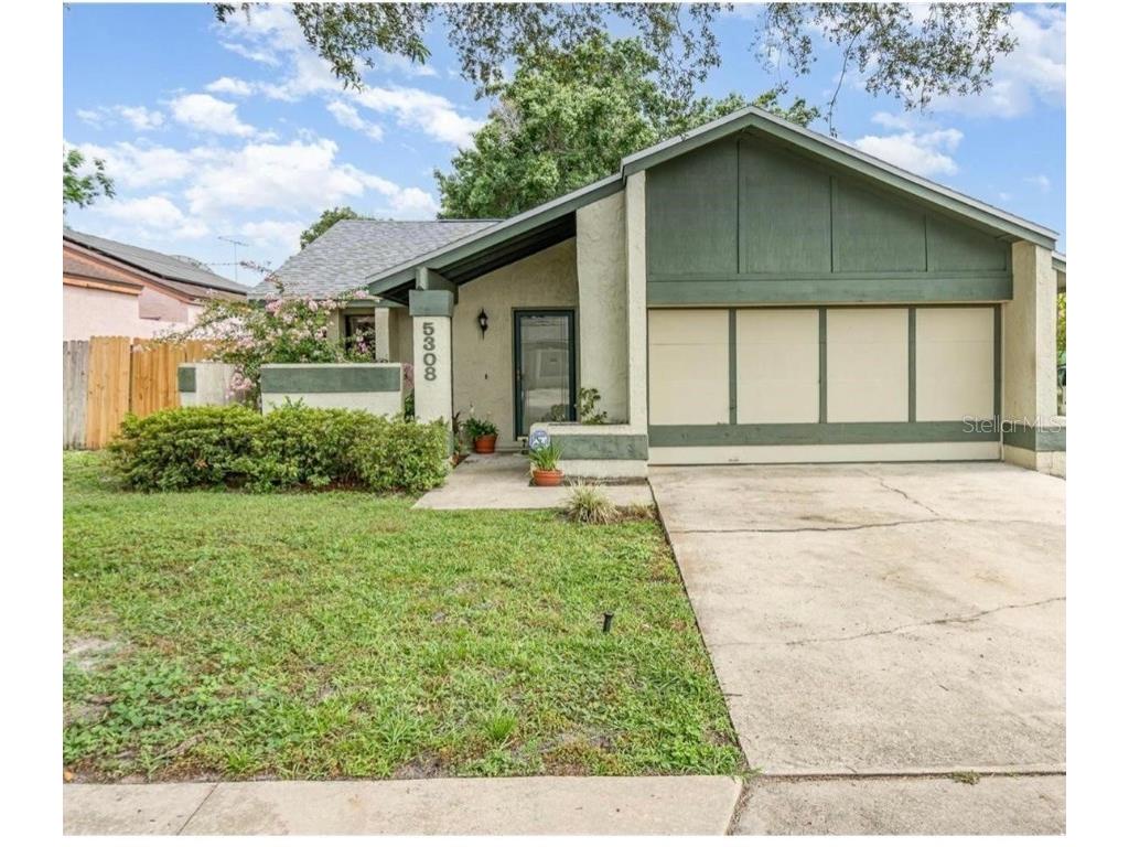 5308 Pinebury Court Orlando FL 32808 O6350967 image1