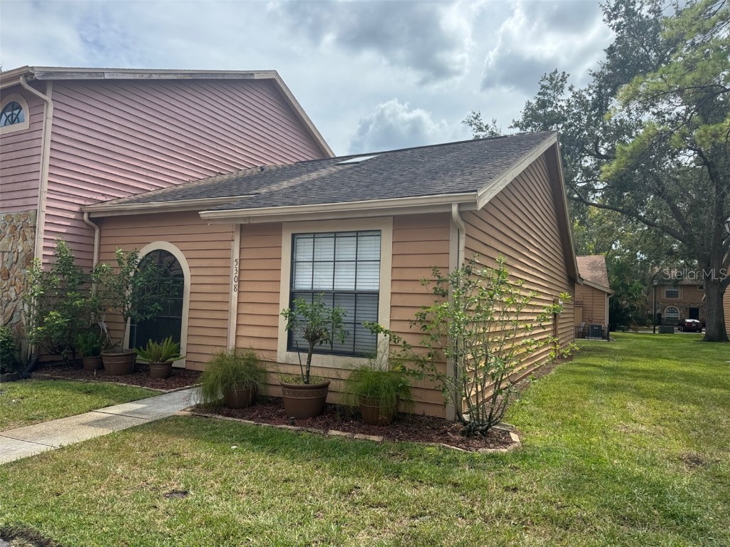 5308 Putnam Court Tampa FL 33624 TB8429501 image1