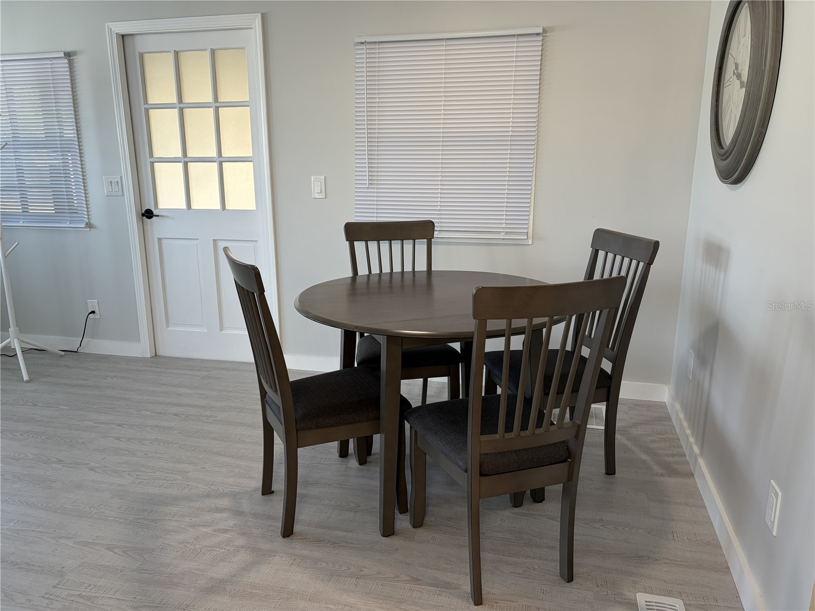 5308 Tri Par Drive Sarasota FL 34234 A4689063 image15