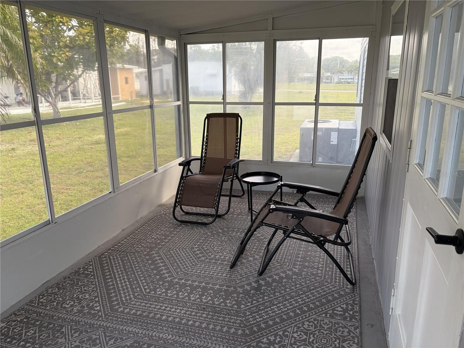 5308 Tri Par Drive Sarasota FL 34234 A4689063 image7
