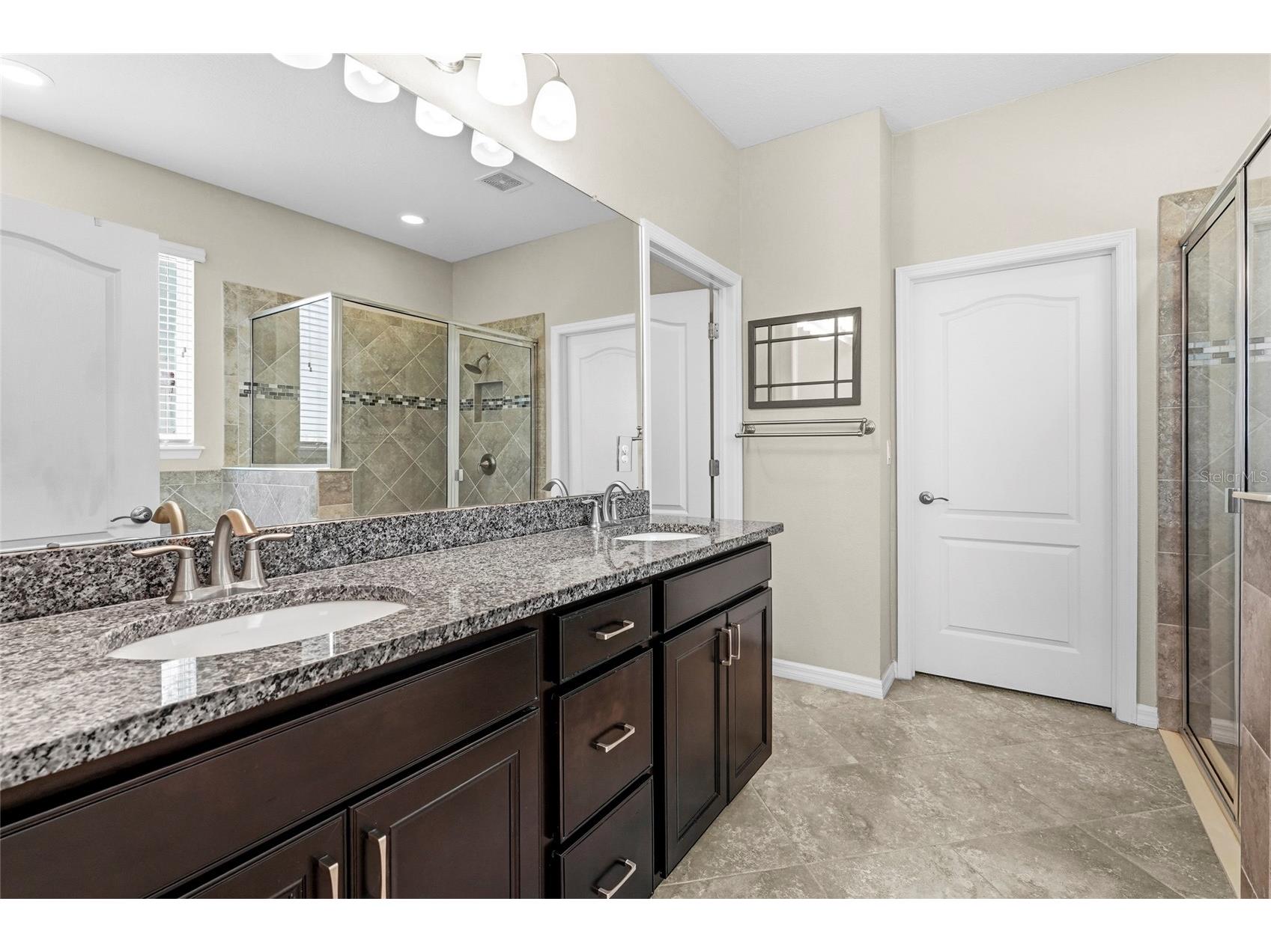 5309 Charlie Brown Lane Sarasota FL 34233 A4691590 image17