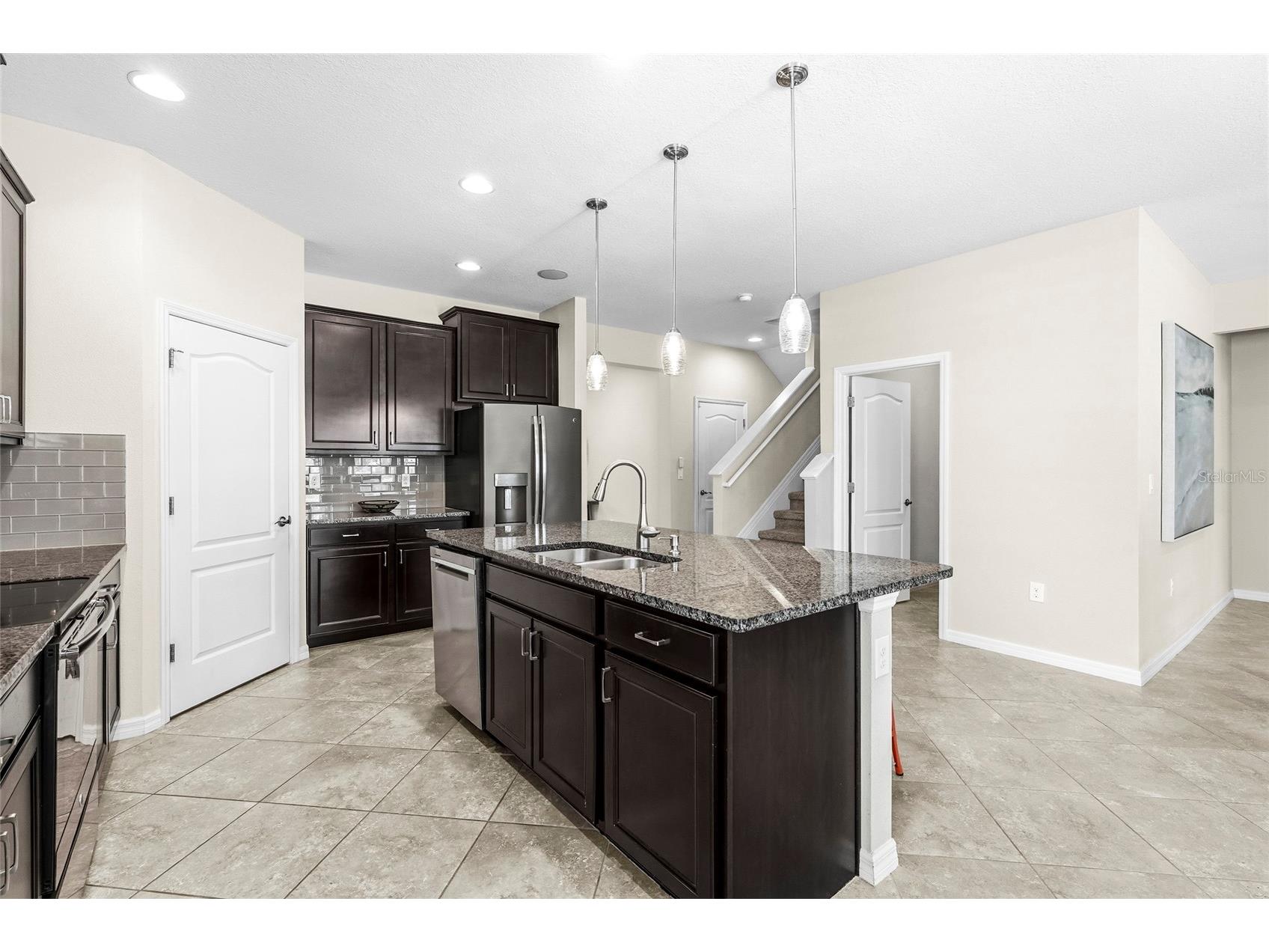 5309 Charlie Brown Lane Sarasota FL 34233 A4691590 image6