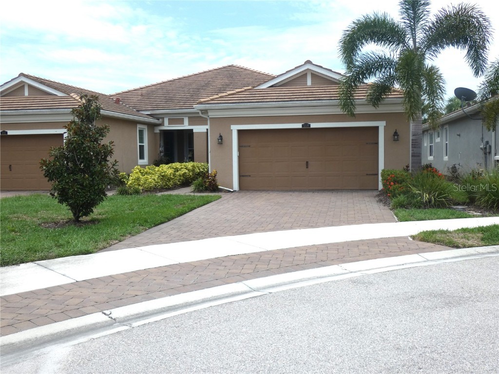 5309 Fall Moon Court Sarasota FL 34238 A4614172 image1