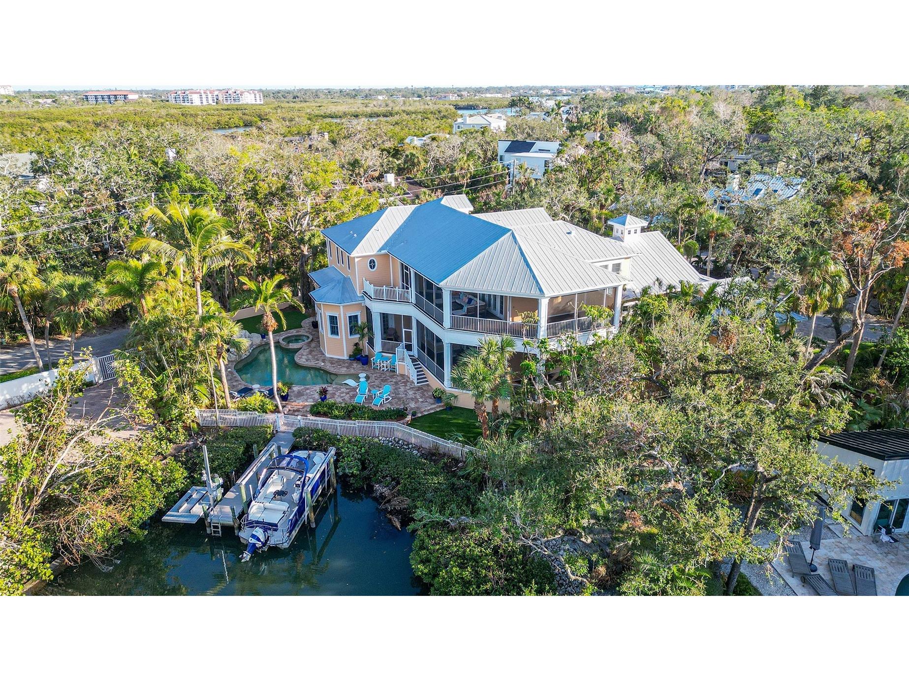 5309 Hidden Harbor Road Sarasota FL 34242 A4668550 image8