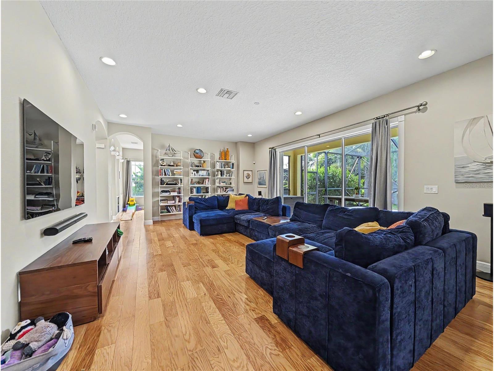 5309 Napa Drive Sarasota FL 34243 A4691794 image11