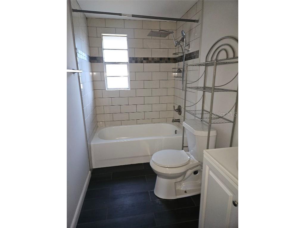 5309 Oakwood Court #19 Tampa FL 33610 TB8445422 image8