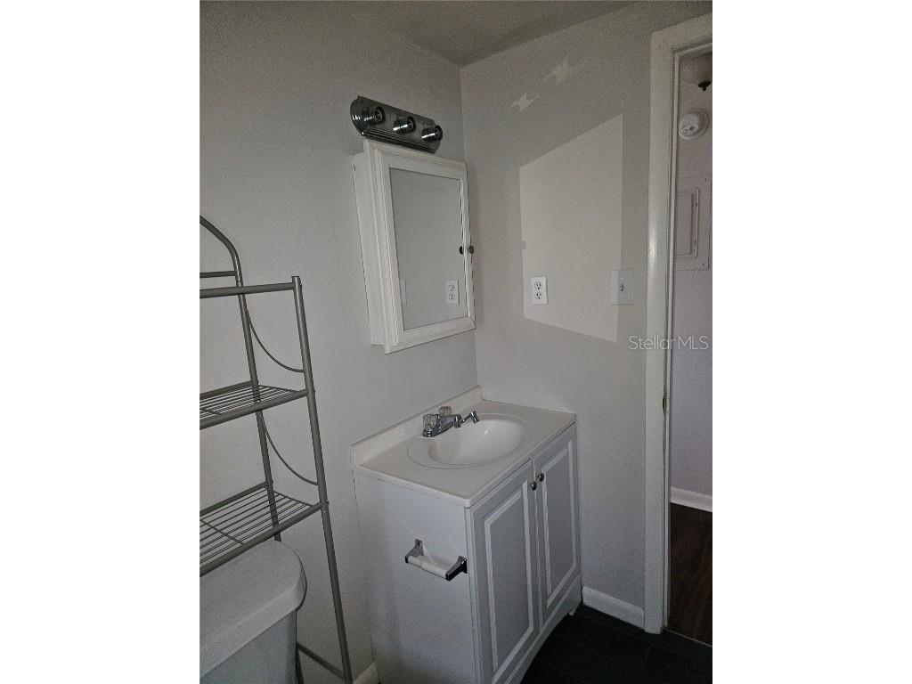 5309 Oakwood Court #19 Tampa FL 33610 TB8445422 image9