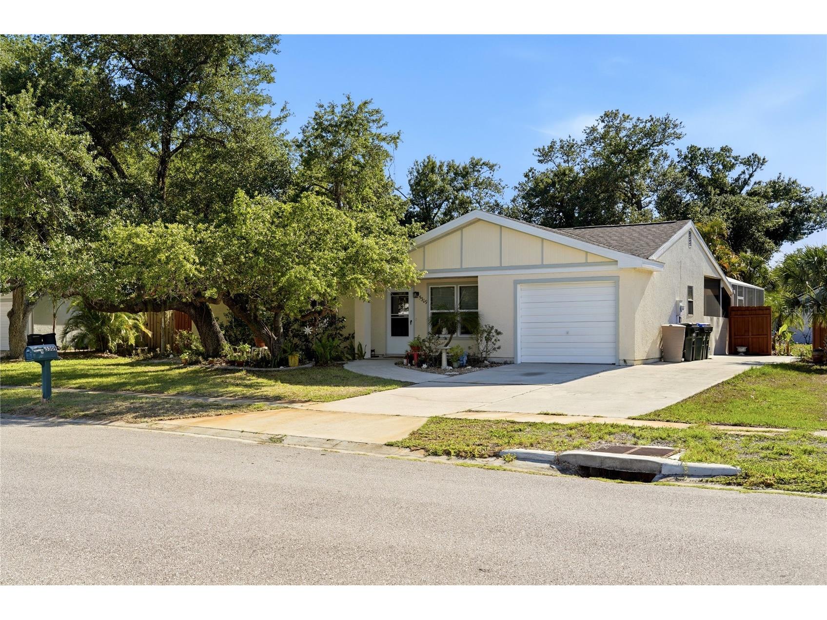 5309 Simrak Street North Port FL 34287 A4693761 image43