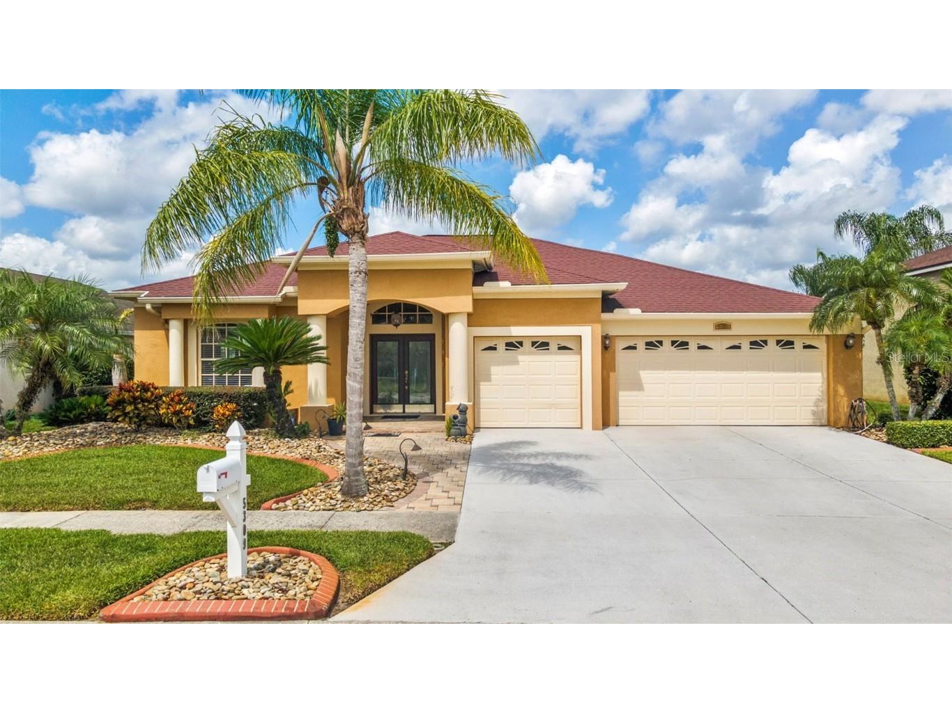 5309 Spectacular Bid Drive Wesley Chapel FL 33544 TB8396319 image1