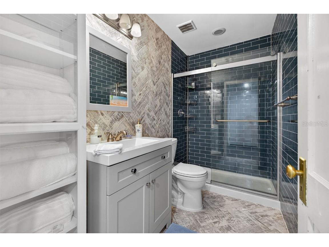 531 16th Street S Saint Petersburg FL 33705 TB8451901 image23